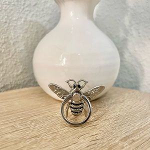 Silver Bee Phone Case Ring Stand